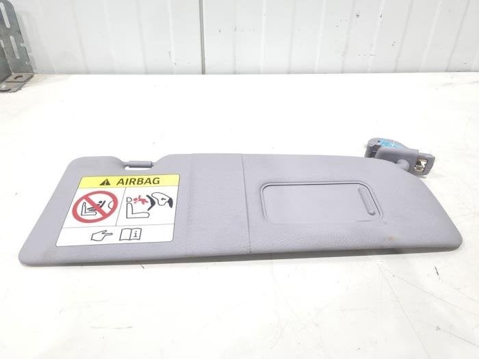 Pare-soleil d'un BMW 1-Serie, Autos : Pièces & Accessoires, Habitacle & Garnissage, BMW, Utilisé, 3 mois de garantie, Enlèvement ou Envoi