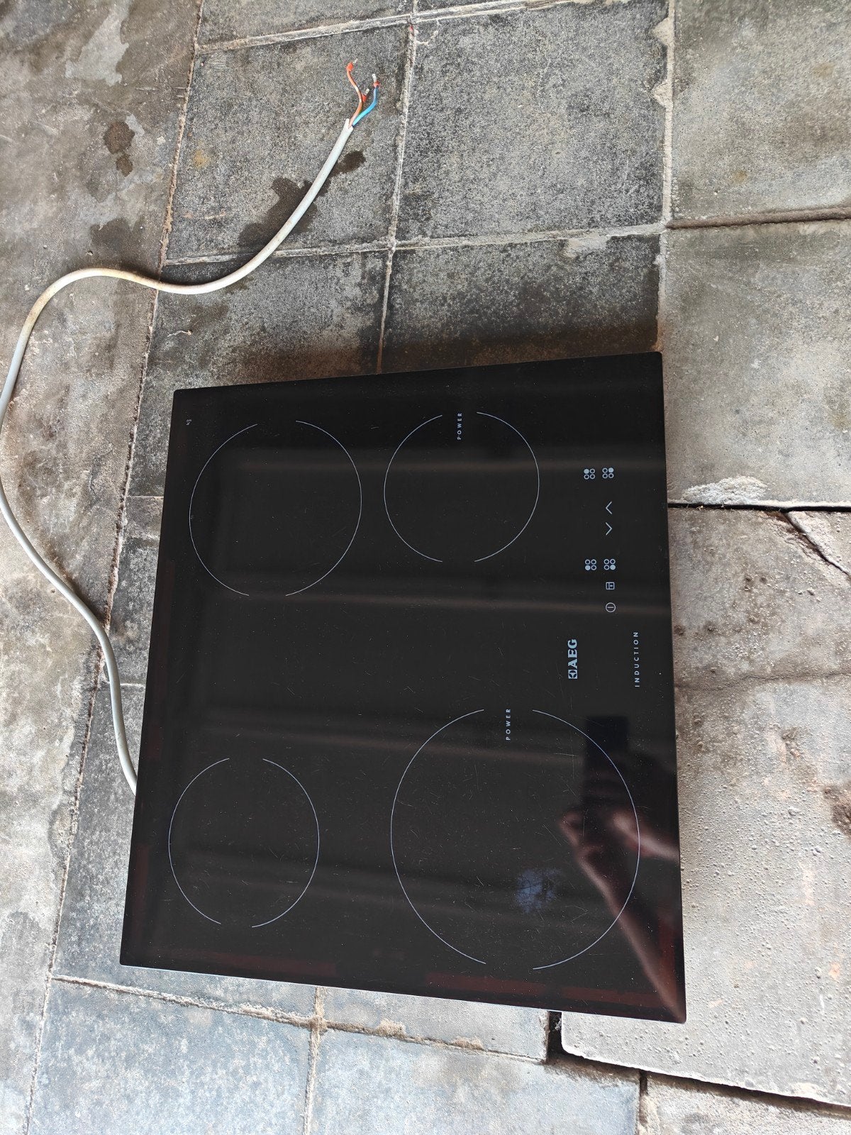 AEG inductiekookplaat 60cm (HK604200IB - 6,6kW), Enlèvement