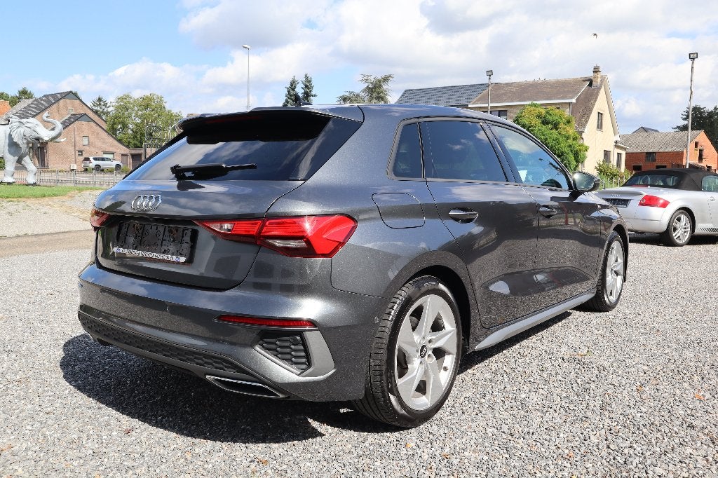 Audi A3 Sportback 35 TFSI S-line S tronic 2021, Auto's, Audi, Dealer onderhouden, 1498 cc, 4 cilinders, Leder