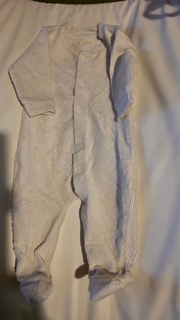 Pyjama blanc pour nouveau-né M 50, Zeeman, Garçon ou Fille, Utilisé, Enlèvement