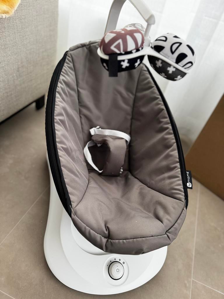 Mamaroo elektrische schommelstoel, Kinderen en Baby's, Ophalen, Nieuw, Schommelstoel