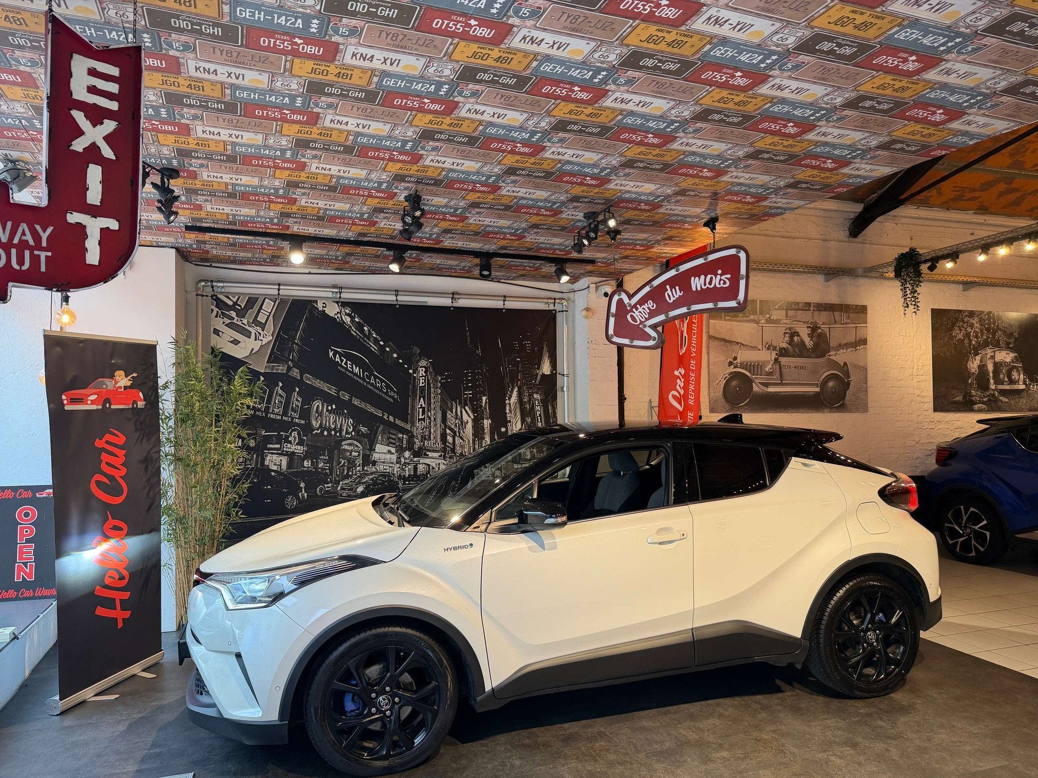 Toyota C-HR Hybrid 1.8i VVT-* BOITE AUTO * CAMERA * SIEGES C, Stof, Gebruikt, 4 cilinders, 72 kW