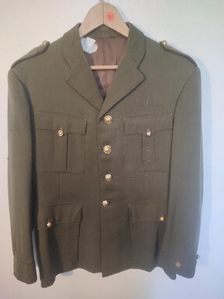 Uniform # 3 -Spanje - uit theater stock, Verzamelen, Militaria | Algemeen, Verzenden