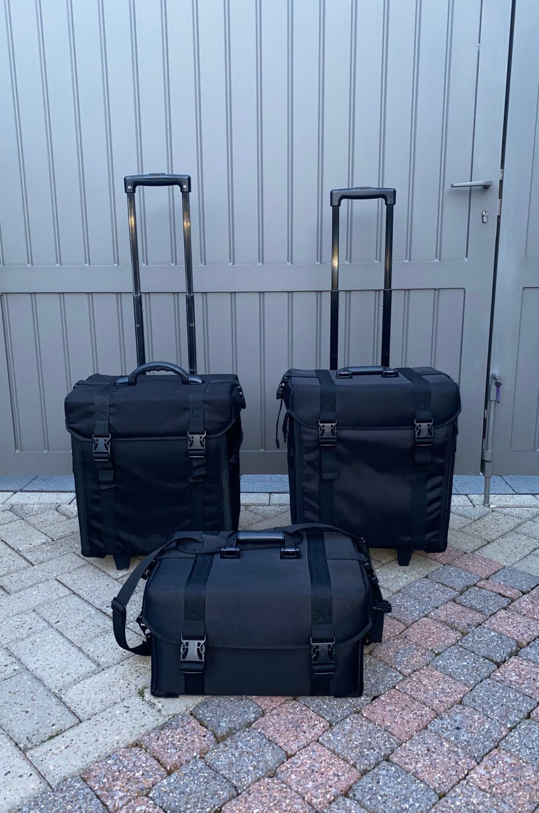 2 chariots multifonctions noirs, Bijoux, Sacs & Beauté, Valises, Enlèvement ou Envoi, Comme neuf