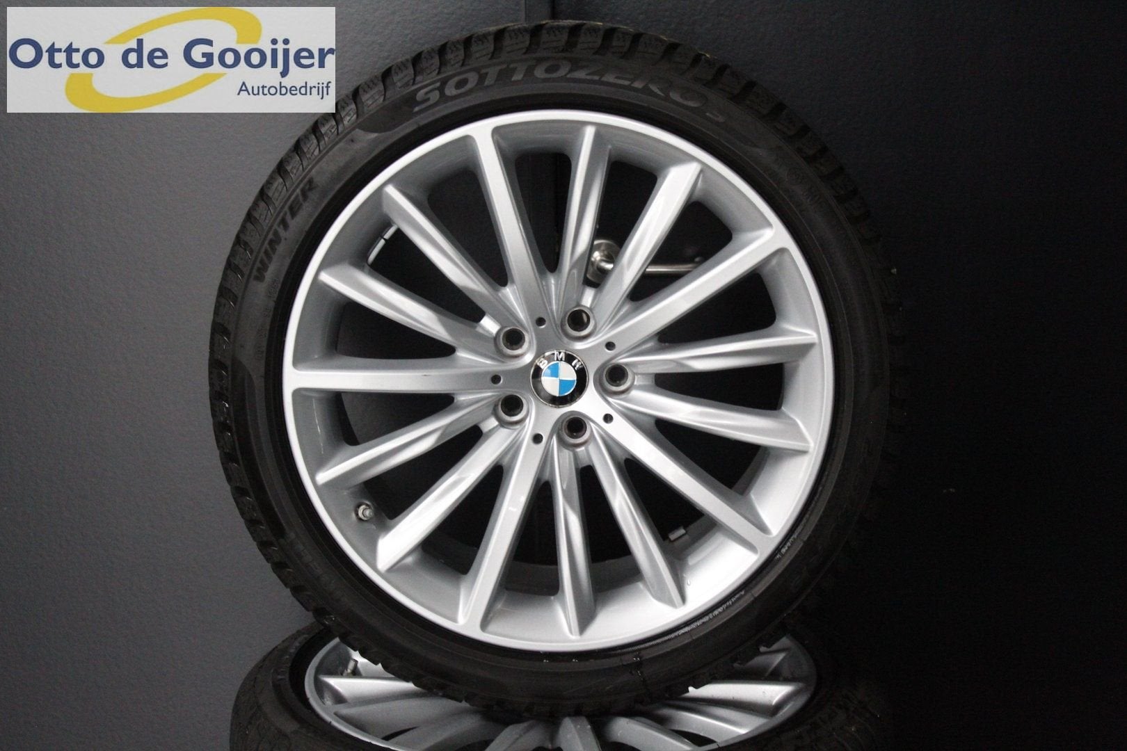 Originele BMW 5 Serie Winterbanden 6.5MM 19 Inch 245/40R19, Gebruikt, -, -, Banden en Velgen