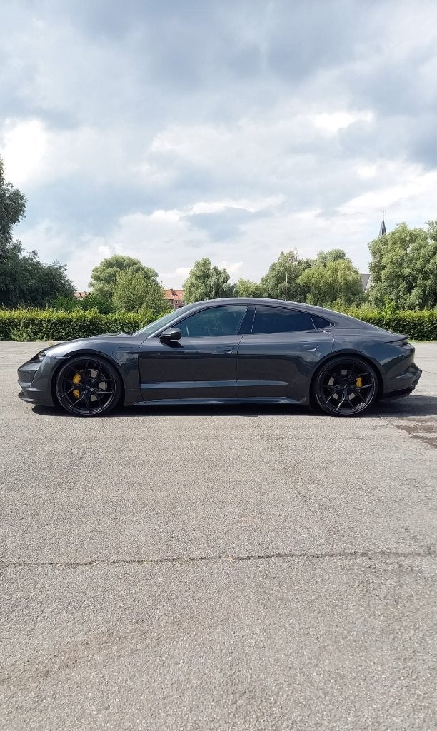 Porsche Taycan Taycan 4S PORSCHE APPROVED -  SPORTSEATS, Autos, Cuir, Achat, Euro 6, Entretenue par le concessionnaire
