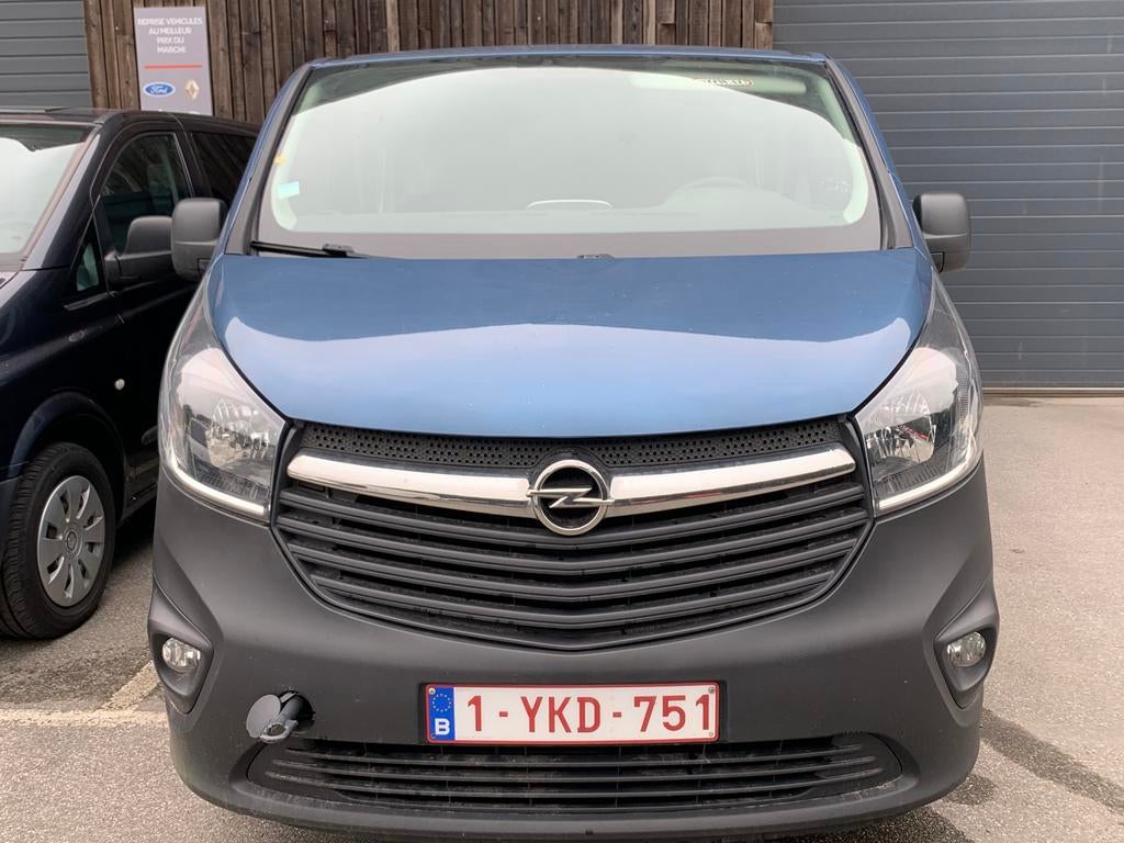Opel vivaro double cabinne double porte lateral moteur casse, Autos, Opel, Achat, Vivaro, Euro 6, Entreprise