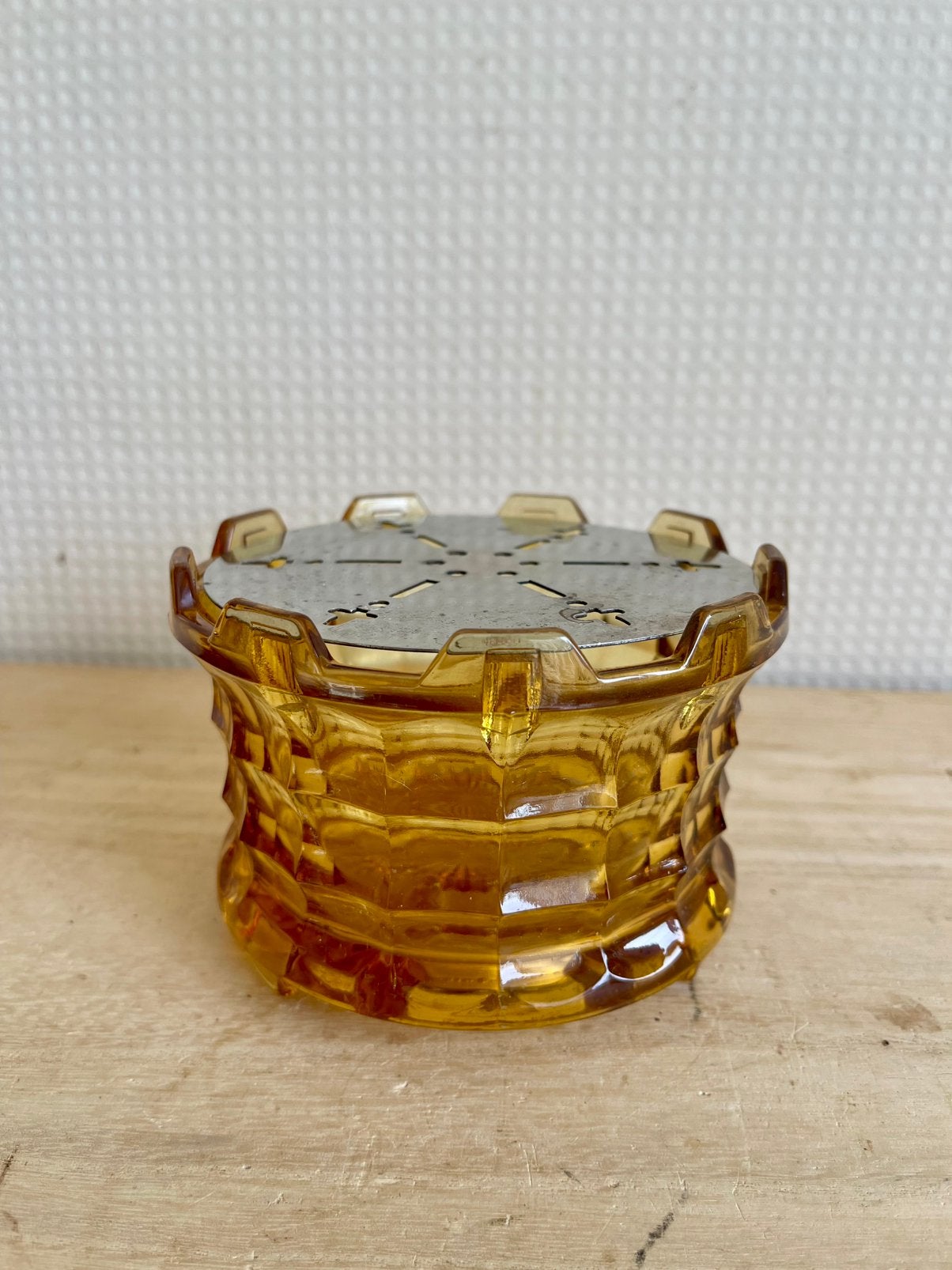 Vintage amberkleurig theelichtje of rechaud, Antiek en Kunst, Ophalen of Verzenden