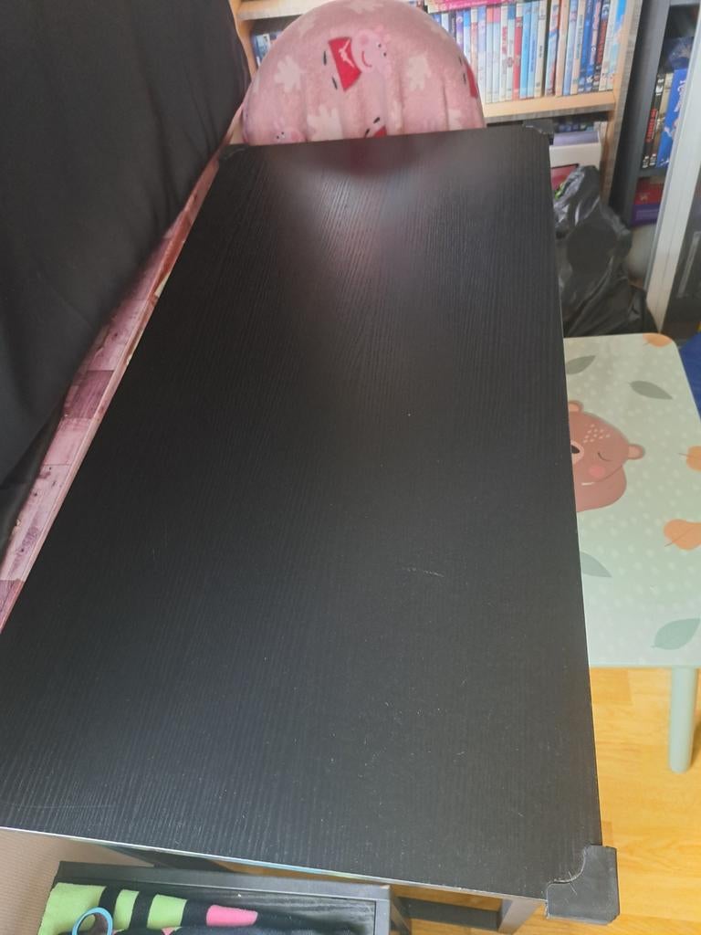 STEVIGE ZWARTE TAFEL, Ophalen