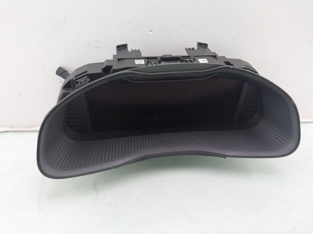 COCKPIT Skoda Scala (01-2019/-) (|654920790G|), Gebruikt, Info@skoda-auto.de, Skoda, Max-Planck-Straße  3-5
64331  Weiterstadt, DE