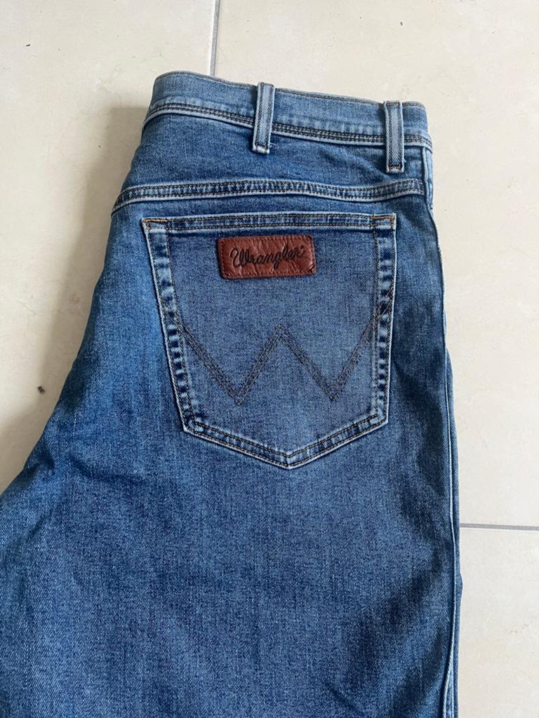 Wrangler-size 38, Ophalen, Gedragen, Blauw
