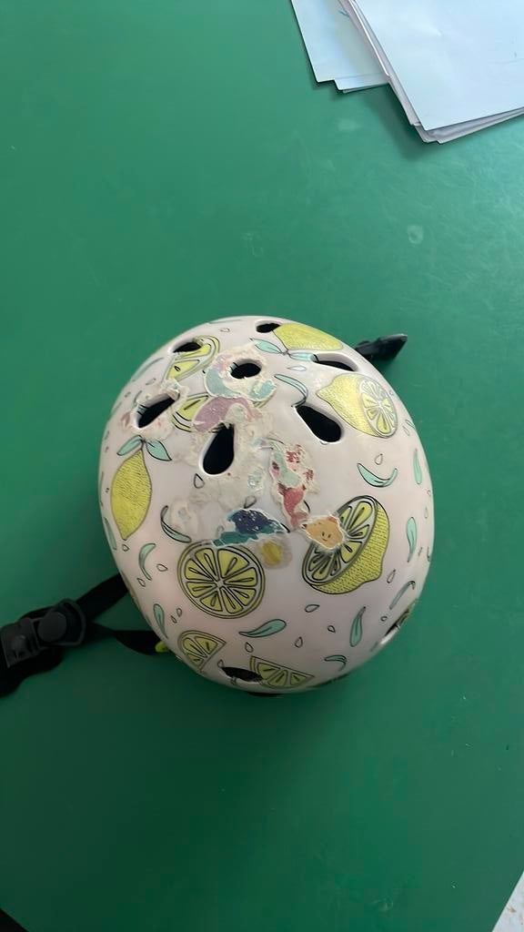 Nutcase Kinderhelm, Ophalen, Zo goed als nieuw