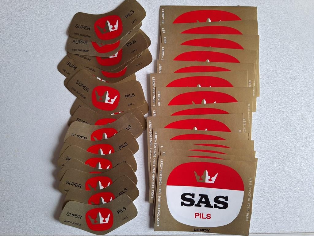 33x bieretiketten brouwerij Leroy Boezinge, Verzamelen, Ophalen of Verzenden