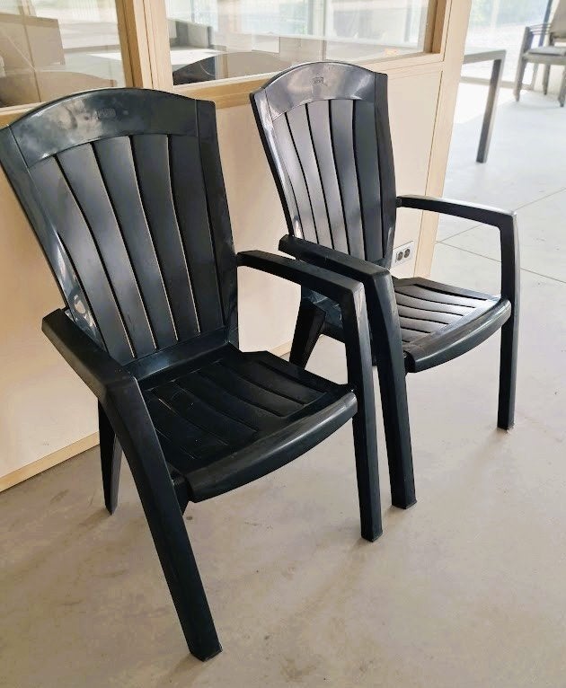 chaise de jardin à dossier haut en plastique robuste, Jardin & Terrasse, Chaises de jardin, Enlèvement, Comme neuf, Synthétique