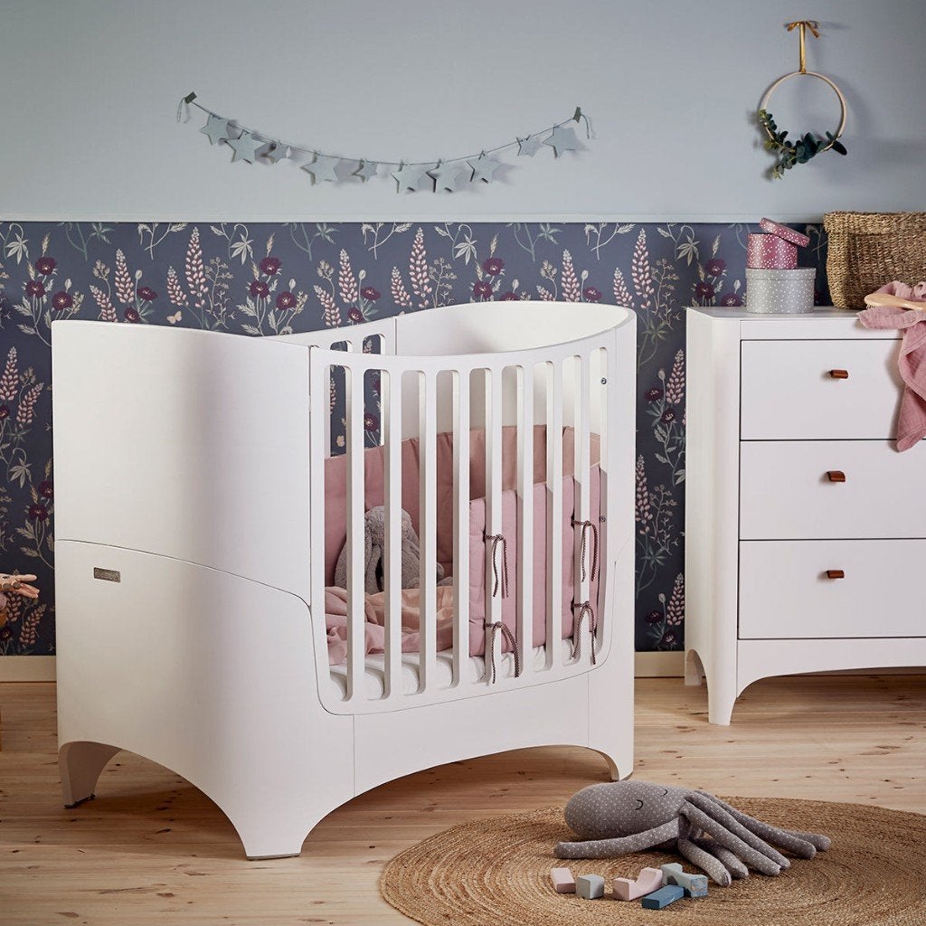 Leander meegroeibed wit + junior-kit, matras en donsdeken, Ophalen, Gebruikt, Ledikant