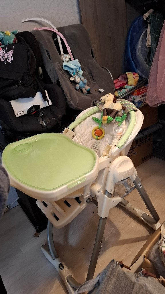 Chaise haute Chicco, Enfants & Bébés, Enlèvement, Utilisé, Autres types, Plateau amovible
