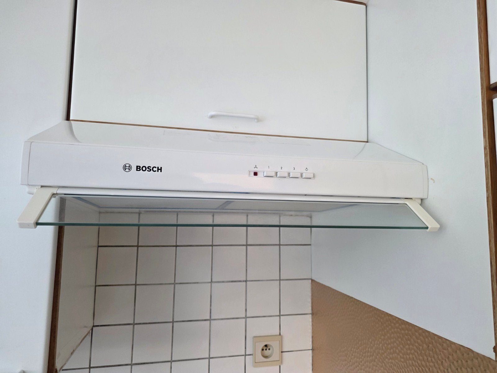 Hotte aspirante Boch utilisée depuis plusieurs mois, Electroménager, Hottes, Moteur, Comme neuf, Enlèvement, Autres types