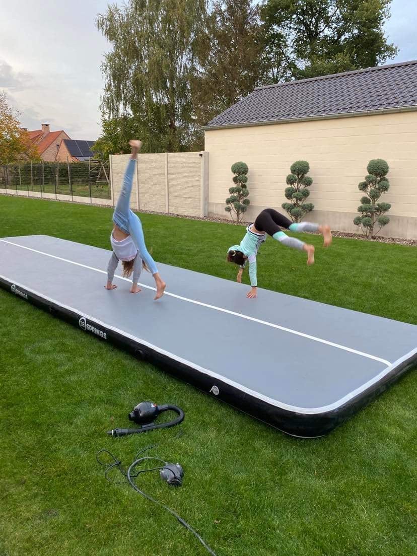 Airtrack springs12, Ophalen, Zo goed als nieuw