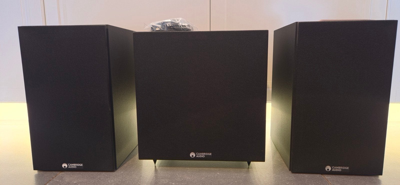 CAMBRIDGE AUDIO 2.1 speakers set, Speakerset, Zo goed als nieuw, 60 tot 120 watt, Geschikt voor surround/home cinema