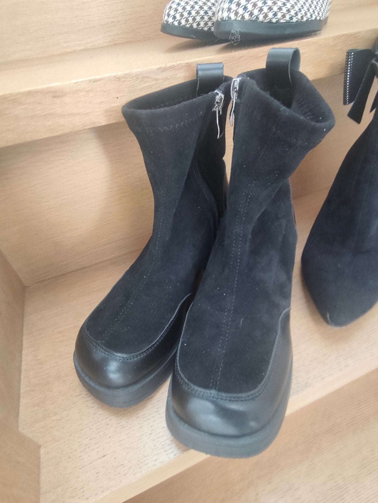Lot de 3 paires de bottillons stylés quasi neufs. Taille 36, Enlèvement ou Envoi, Comme neuf, Boots et Botinnes