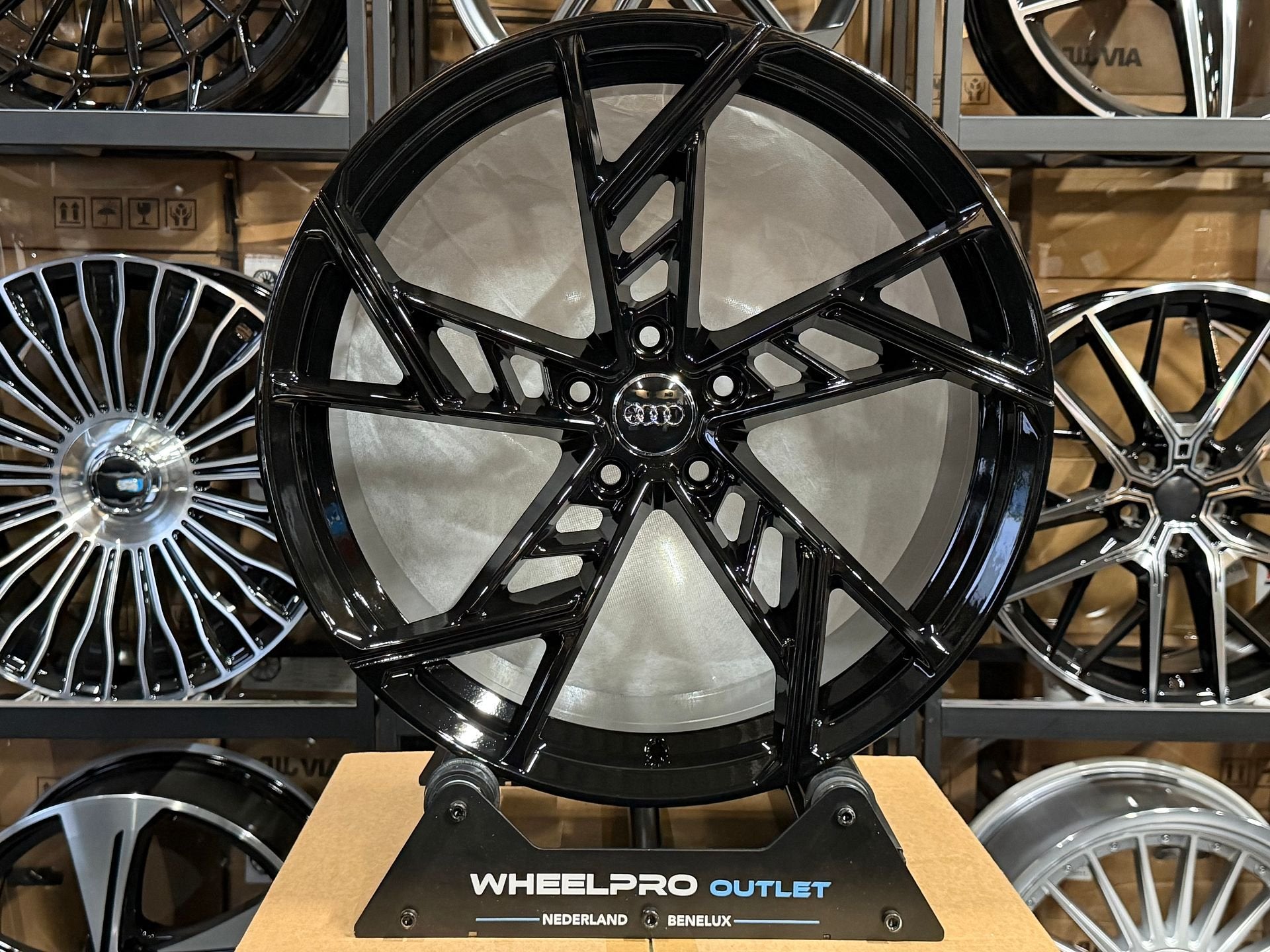 21 inch Audi ABT velgen A4 A5 A6 A7 A8 Q3 Q5 Q7 8 RS4 RS5, Autos : Pièces & Accessoires, Pneus & Jantes, Jante(s), Véhicule de tourisme