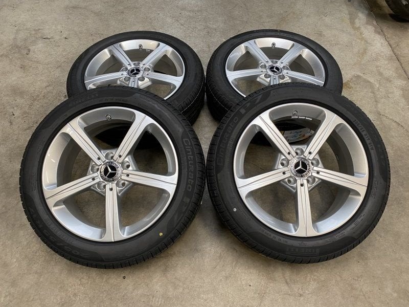 17 inch originele velgen + zomerbanden Mercedes A, B klasse, Neuf, Pneus et Jantes, Pneus été, -