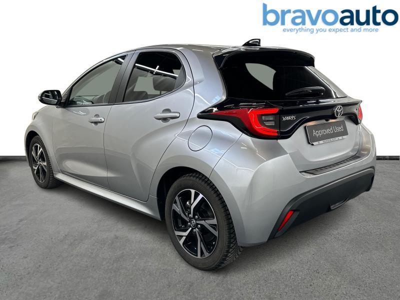Toyota Yaris Teamplayer | LED | All Season tyres, 91 g/km, Achat, Euro 6, 116 ch