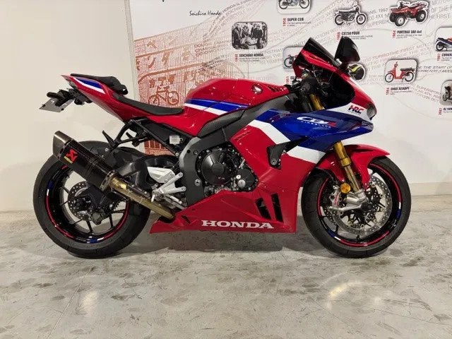 Honda Fireblade CBR1000RR-R SP in nieuwstaat (bj 2025), Motoren, Motoren | Honda, Bedrijf, Super Sport, Meer dan 35 kW, 1000 cc