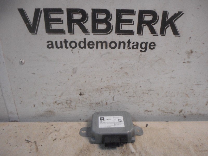 ORDINATEUR TELEPHONE Opel Cascada (13384291), Opel, Utilisé, Continental AG, Continental-Plaza 1
30175  Hannover, DE