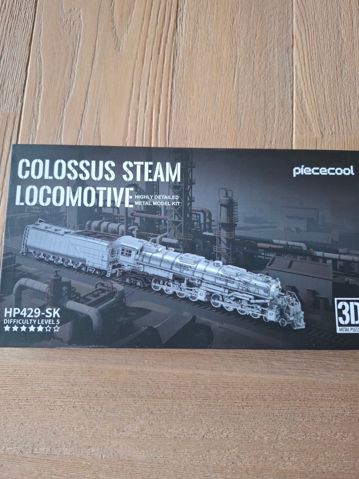 locomotive piececool 3D métal 600 pieces+ 2 pinces, Enlèvement ou Envoi, Neuf, Autres marques