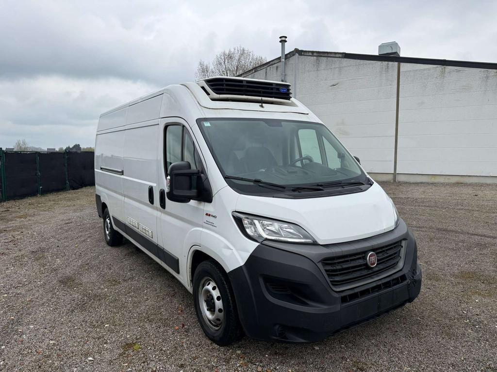Fiat Ducato 2.2 Multijet L3H2°KOELWAGEN°FRIGO° (bj 2021), Auto's, Bestelwagens en Lichte vracht, Voorwielaandrijving, Stof, Gebruikt