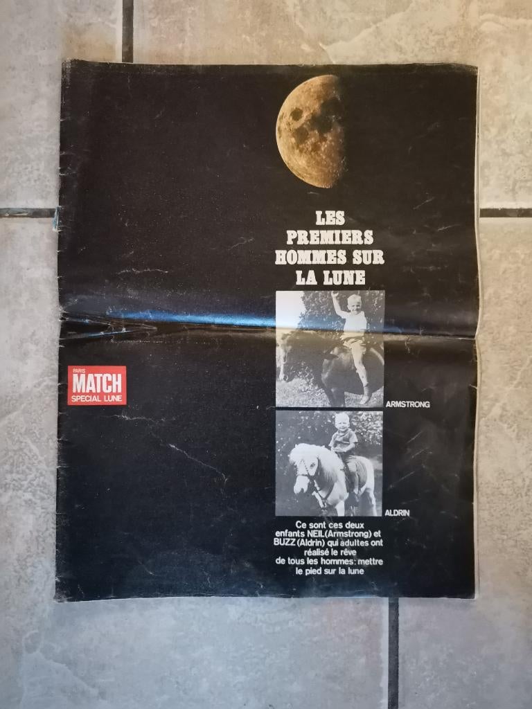 Paris match spécial lune (d'époque), Enlèvement ou Envoi, Journal ou Magazine