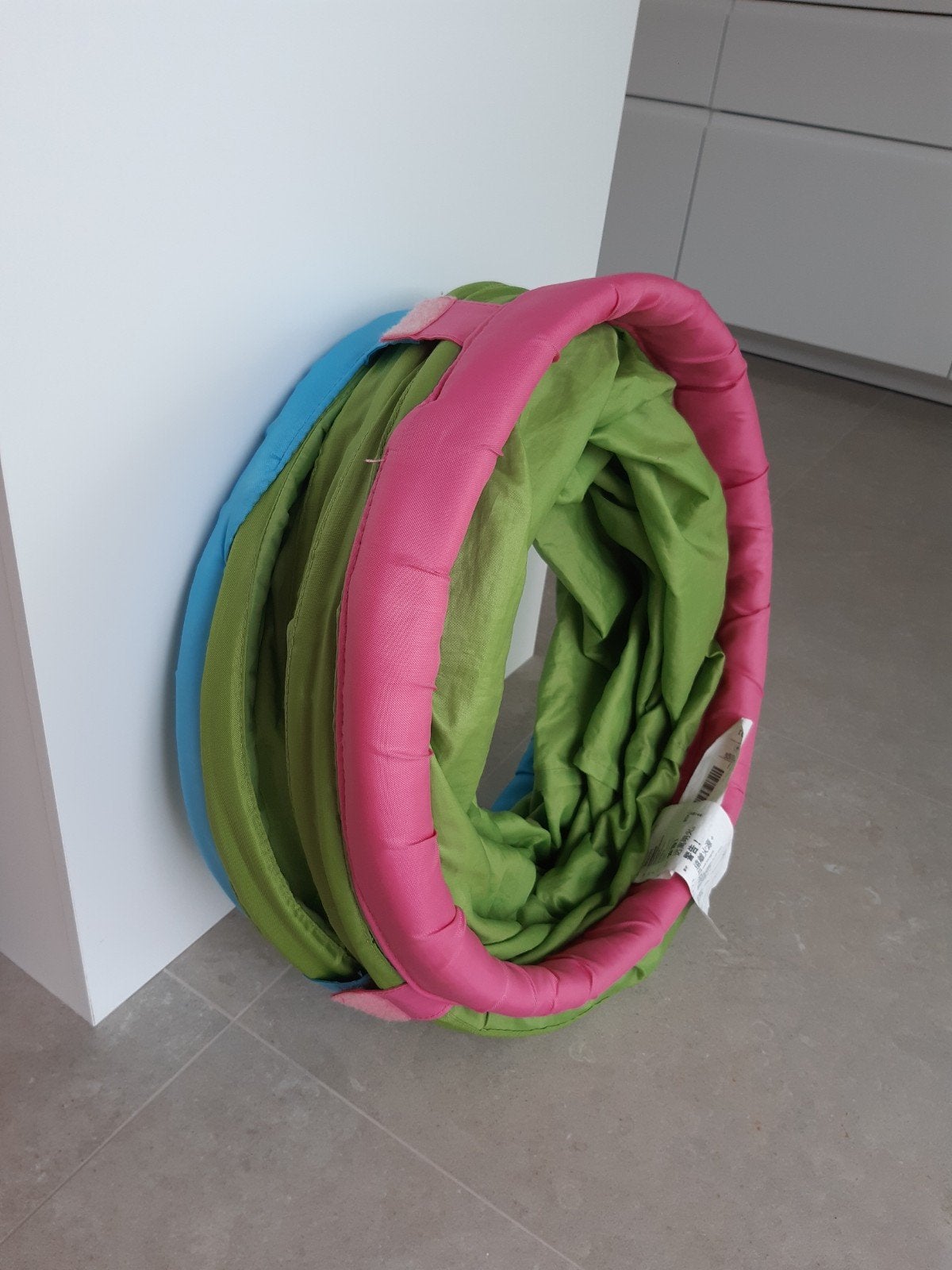 Ikea speeltunnel, Ophalen