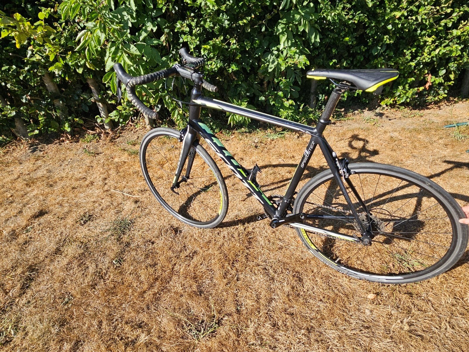 A vendre vélo de route Scott en tres bon état, Vélos & Vélomoteurs, Enlèvement, Utilisé, Frein sur jante, Autres marques
