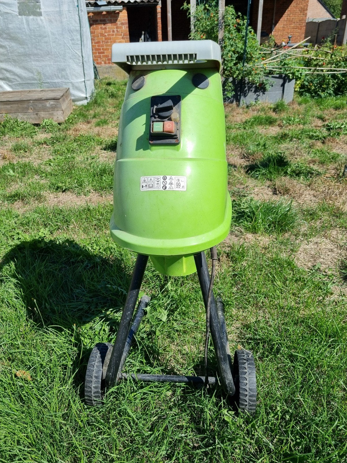 Te koop fluisterhakselaar, Enlèvement, Utilisé, Électrique, Central park