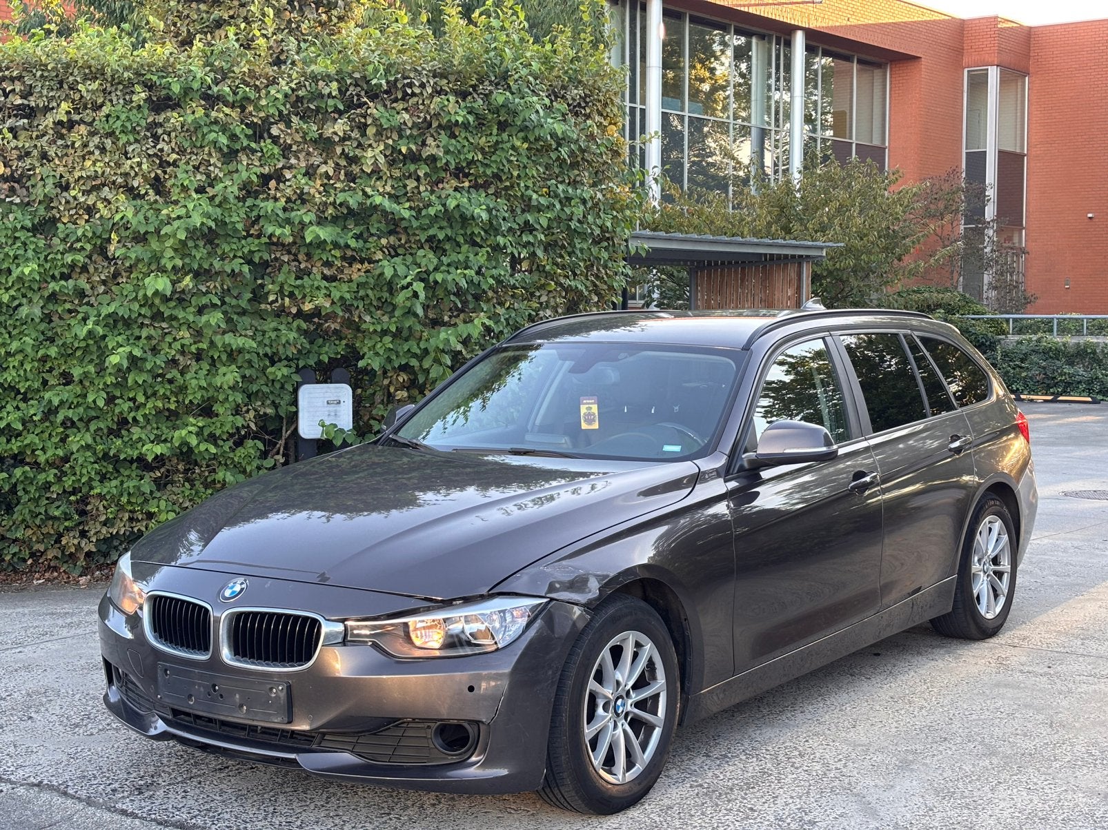 Bmw F31 316d, Particulier, Te koop, Handgeschakeld, Trekhaak