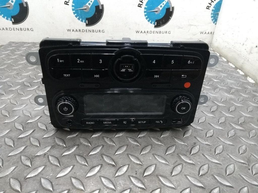 SMART FORFOUR RADIO 2014, Ophalen of Verzenden, Gebruikt, Stiba lid