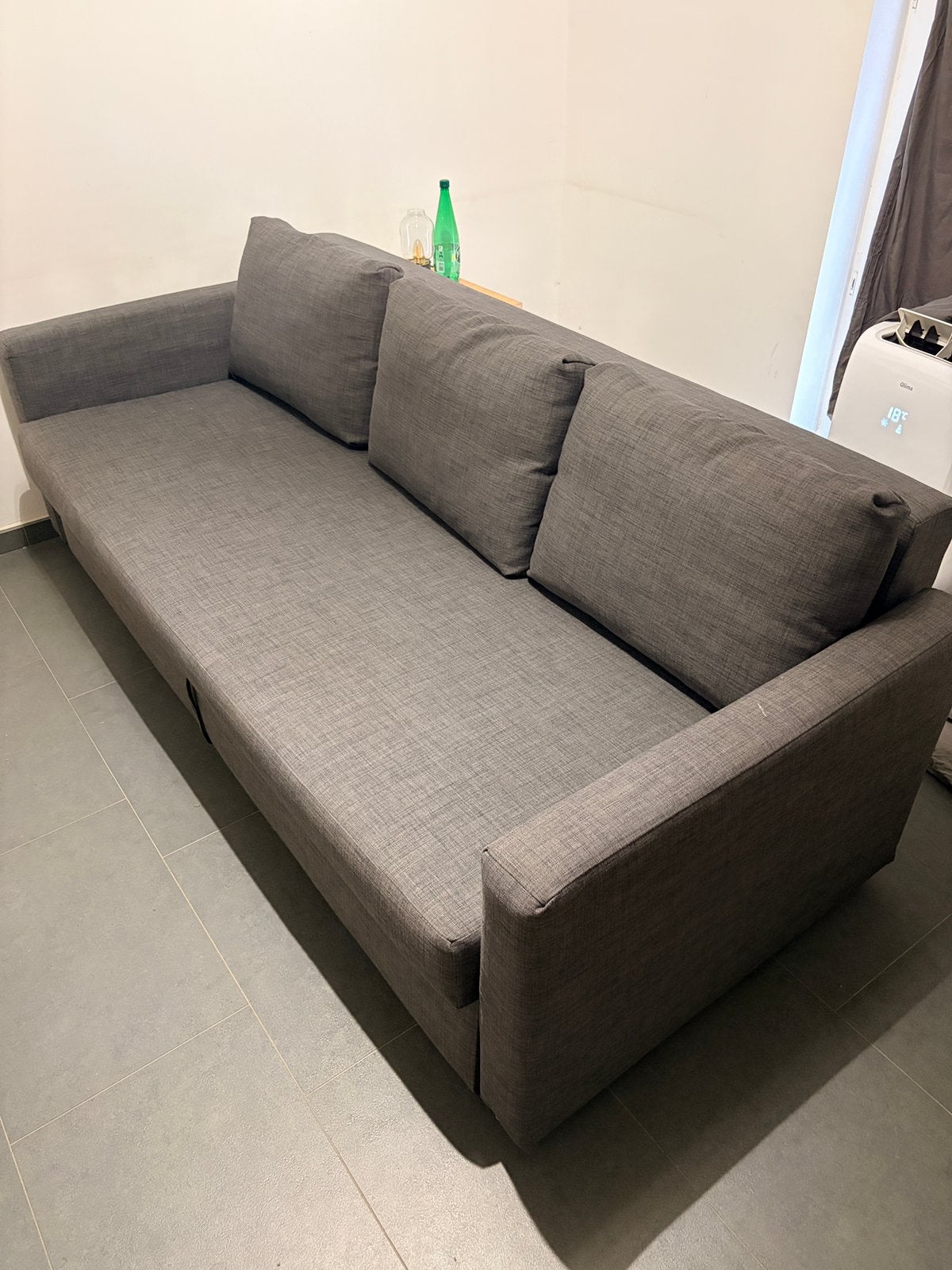 Canapé-lit IKEA + Surmatelas – Modèle 2019, Maison & Meubles, Chambre à coucher | Canapés-lits, Enlèvement, Comme neuf