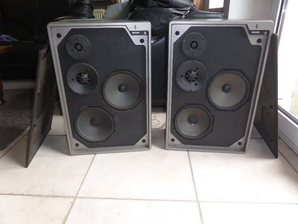 2 luidsprekers philips 22AH467 in goede werking, Audio, Tv en Foto, Luidsprekerboxen, Ophalen, Gebruikt, 60 tot 120 watt, Philips