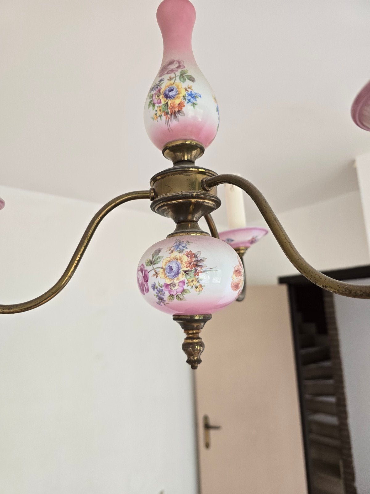 Prachtige vintage kroonluchter met 3 takken in messing en po