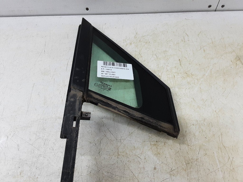 VITRE AVANT DROITE Renault Clio V (RJAB) (01-2019/-), Renault, Utilisé, Peter-Huppertz-Straße 5
51063  Köln, DE, Dialog.deutschland@renault.de