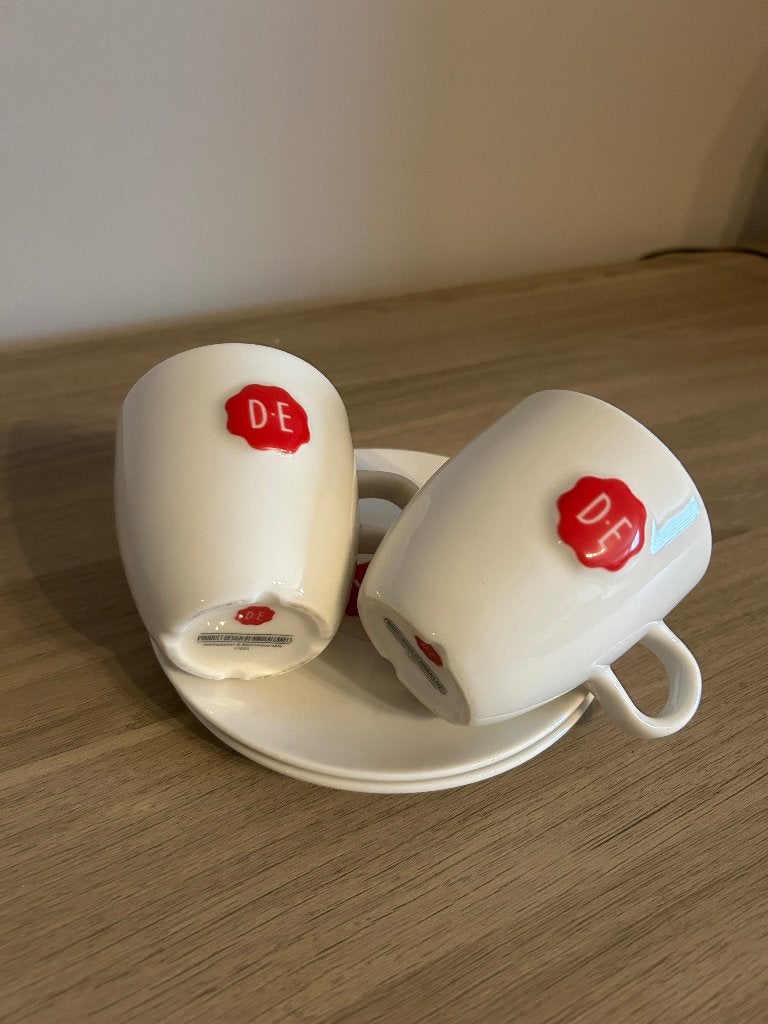 Douwe Egberts Koffietassen met schoteltjes, Huis en Inrichting, Overige merken, Keramiek, Nieuw, Ophalen of Verzenden