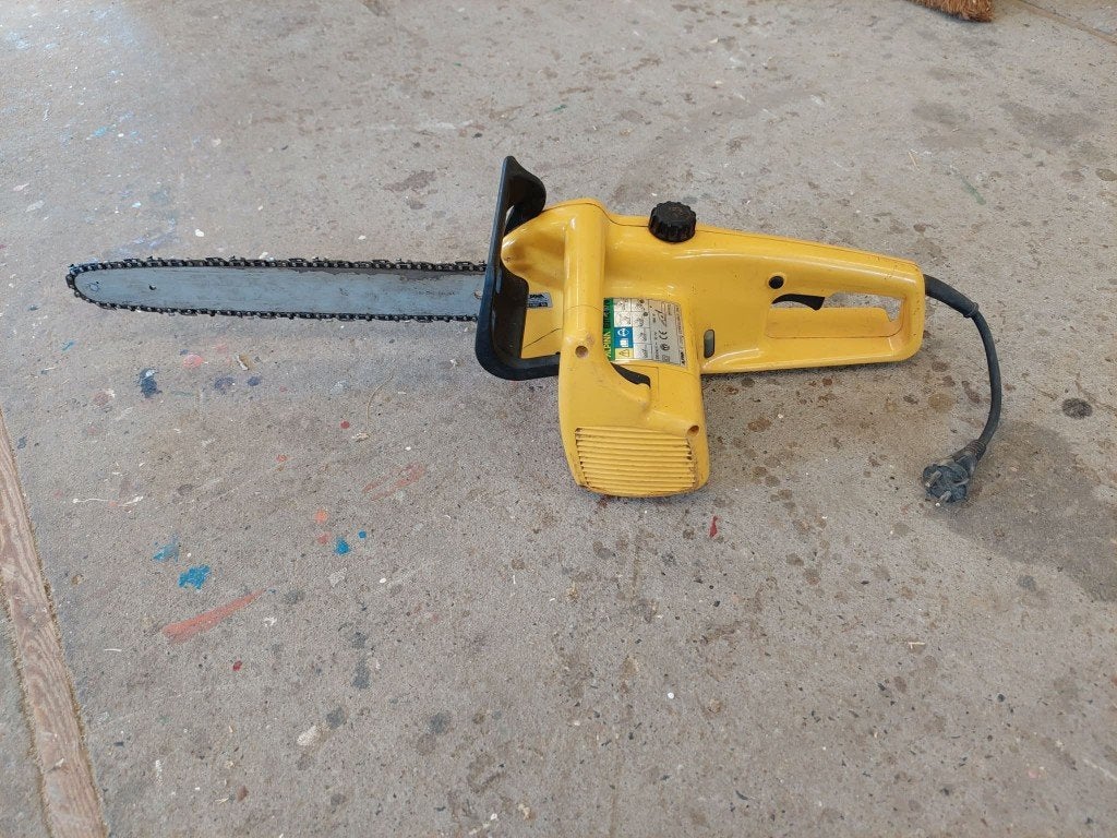 Elektrische kettingzaag, Ophalen, Gebruikt, 1200 watt of meer, Kettingzaag