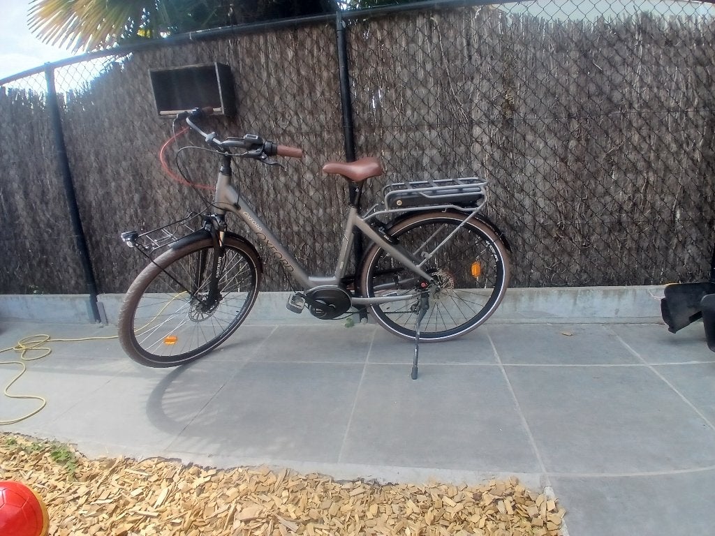 Electrische fiets dames, Fietsen en Brommers, Ophalen, Zo goed als nieuw