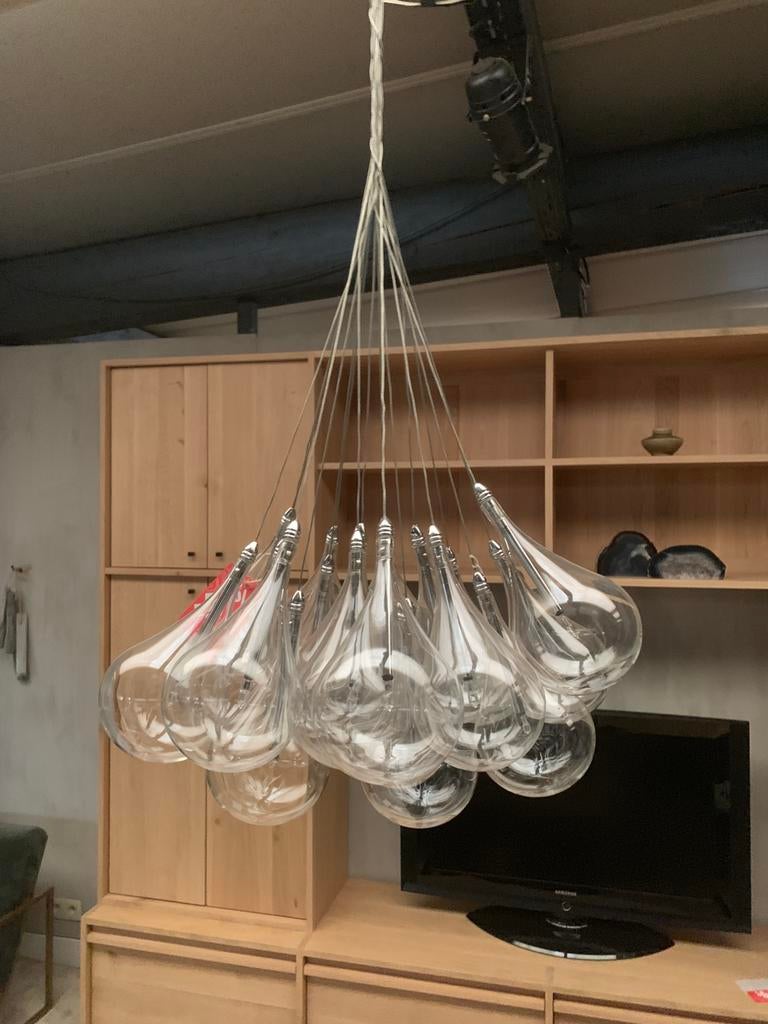 Druppel luster, Ophalen