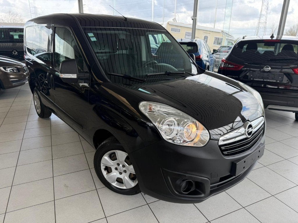 Opel Combo D VAN Eco-Flex Utilitaire 1.3D 70kW Euro 6b, Autos, https://public.car-pass.be/vhr/b0cecec6-f006-494f-817e-ce68f259f656