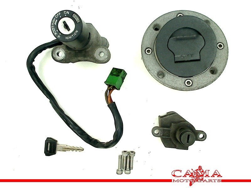 ENSEMBLE DE VERROU ET CYLINDRE DE PORTES Suzuki, Dhr. S. di Majo, Utilisé, Info@cama-motorparts.nl, P.J. Troelstraweg 8 8
3144 CX  MAASSLUIS, NL