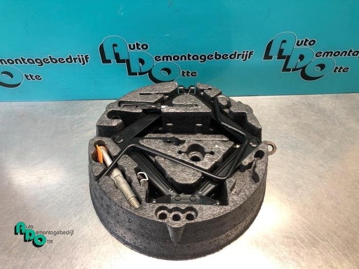 Ensemble cric d'un Opel Astra (Astra H 04-), -, Opel, 3 mois de garantie, Utilisé