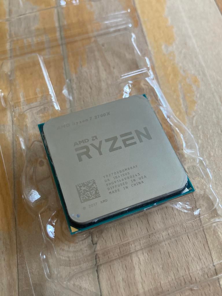 Amd ryzen 7 2700x, Computers en Software, Processors, Ophalen of Verzenden, Gebruikt