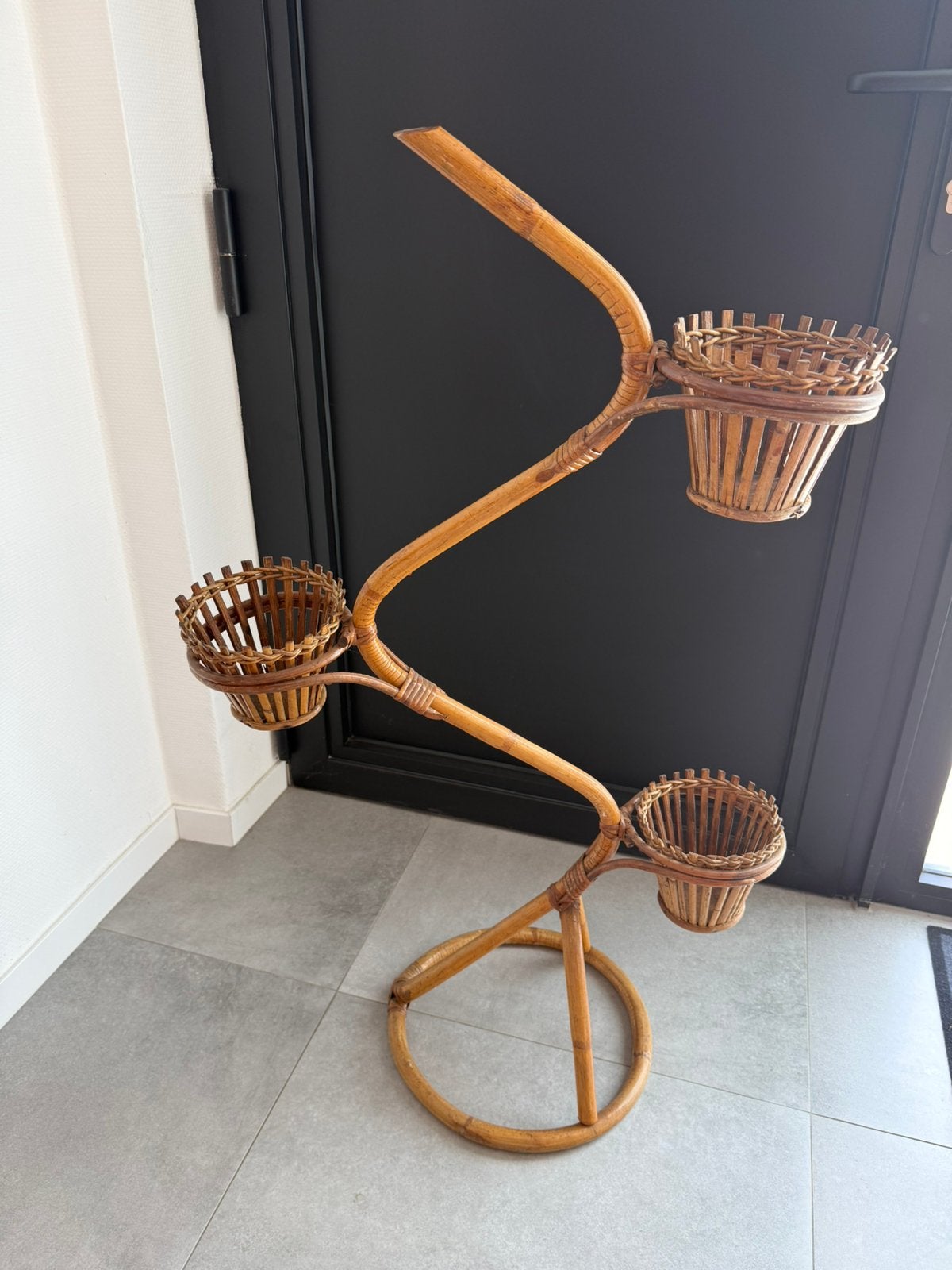 Rotan plantenhouder, Huis en Inrichting, Ophalen, Zo goed als nieuw